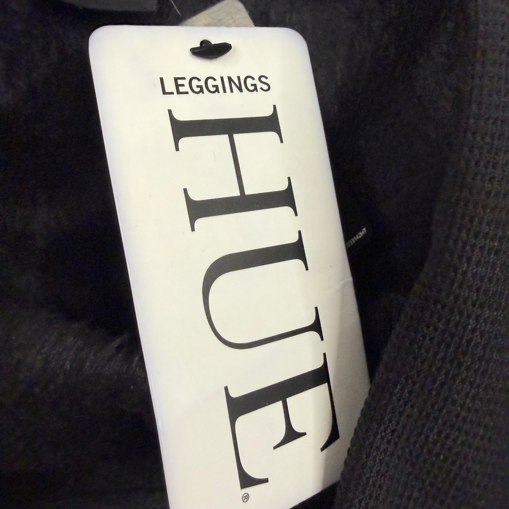 HUE Black Fleece Lined Leggings Womens Size M/L Solid Slim Fit Elastic Waist - Picture 3 of 9